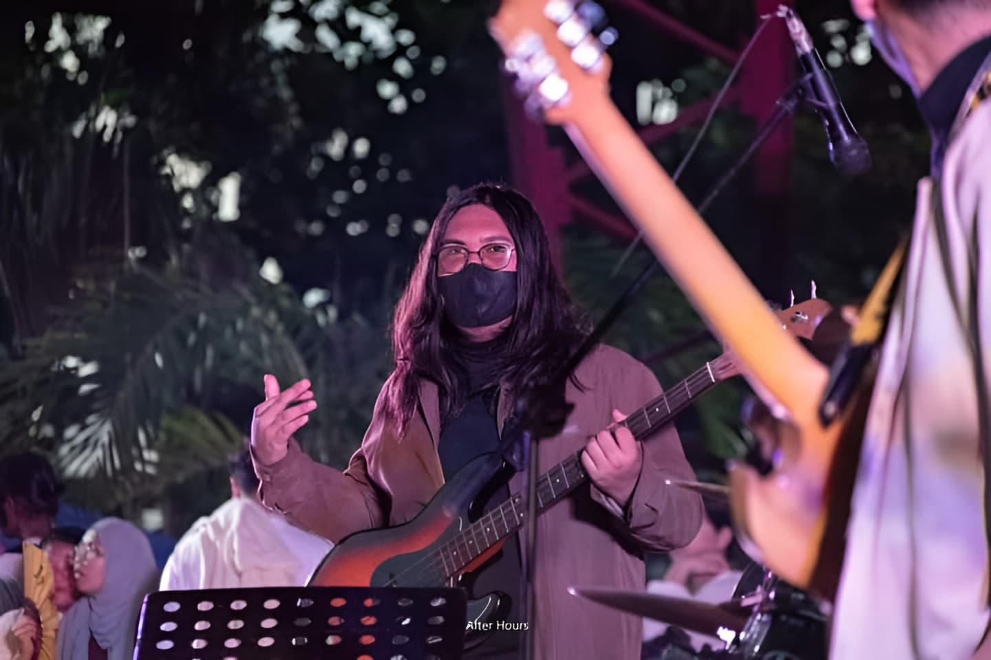 Astuto performing live